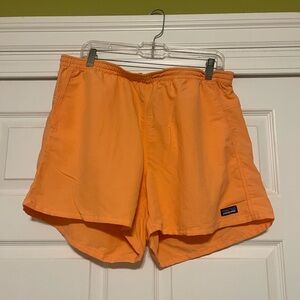 XL Patagonia Baggies 4in